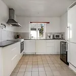 Pool House With Beautiful View By The Sea - Sj650 *