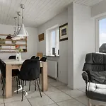 Pool House With Beautiful View By The Sea - Sj650 別荘 *