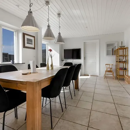 Pool House With Beautiful View By The Sea - Sj650