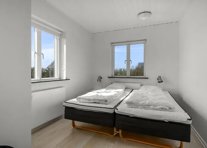 Pool House With Beautiful View By The Sea - Sj650 Lemvig